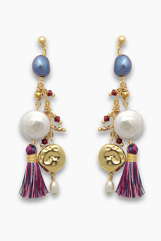 Carla siam earrings with pompom, with freshwater pearls and crystal beads