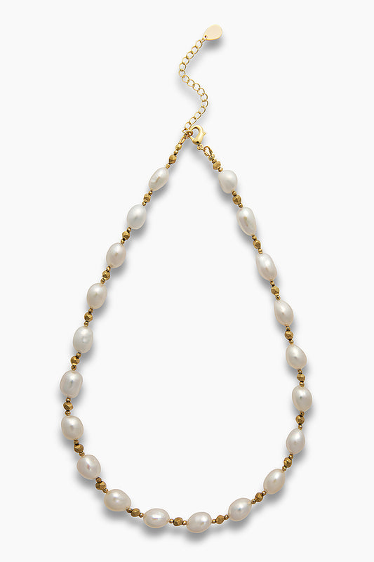 Nina necklace with white freshwater pearls